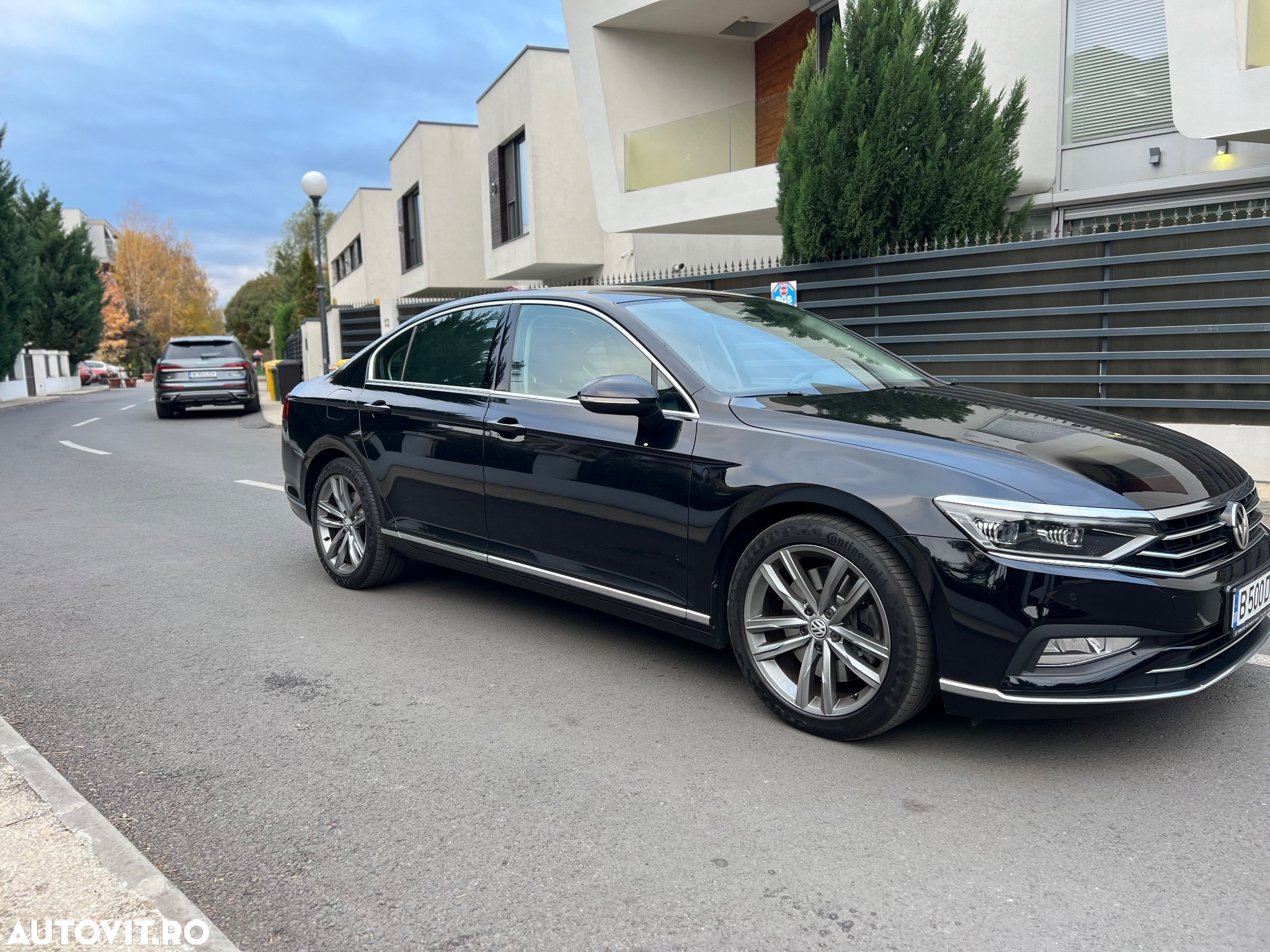 Volkswagen Passat 2.0 BiTDI DSG 4Mot Highline - 3