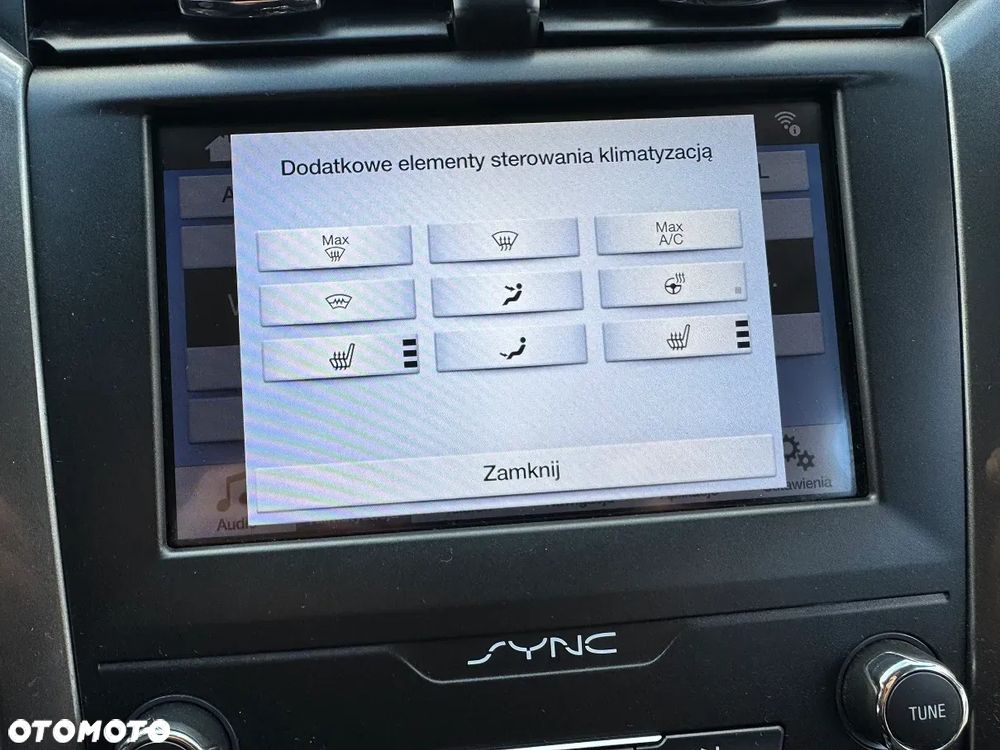 Ford Mondeo - 36