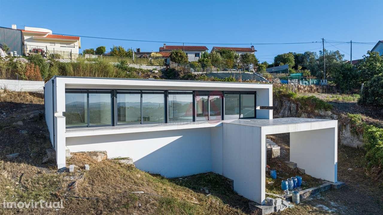 Moradia T3 em Construção com Piscina, Garagem, Terraço, Lavandaria – R - Grande imagem: 4/37