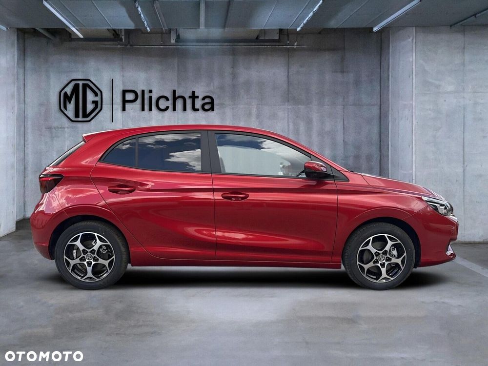 MG MG3 - 8