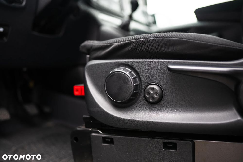 Mercedes-Benz Vito furgon - 25