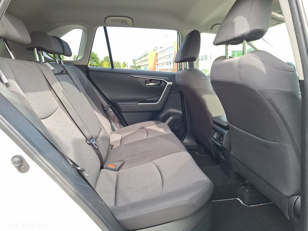 Toyota RAV4 2.5 Hybrid Comfort 4x2 - 18