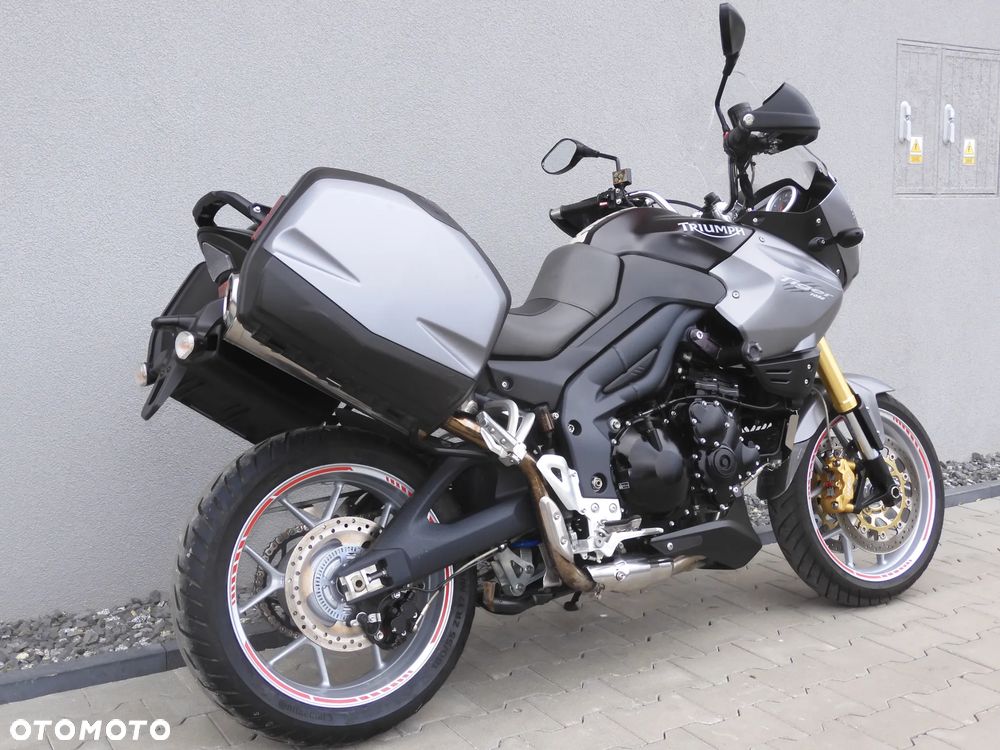 Triumph Tiger - 13