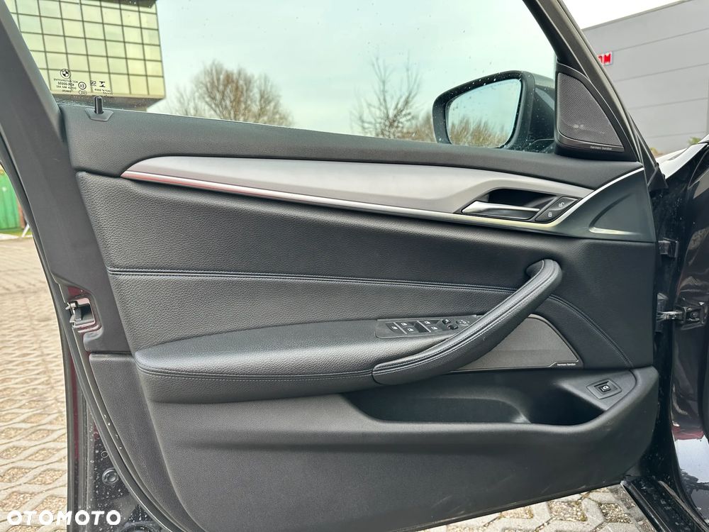 BMW Seria 5 520d - 16