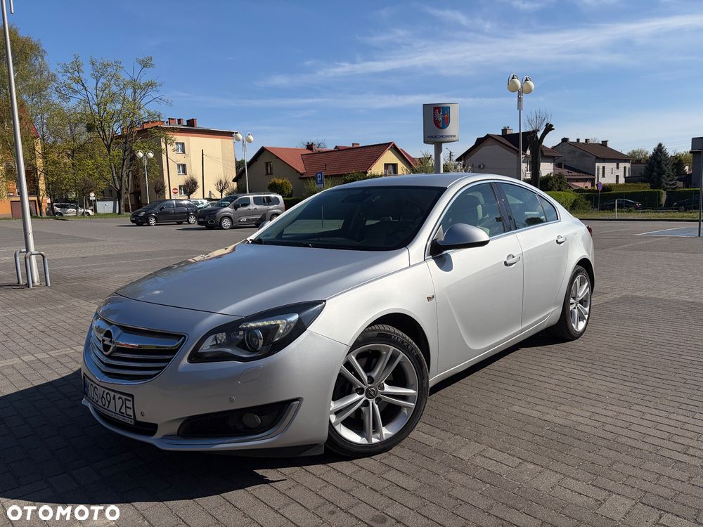 Opel Insignia 2.0 CDTI Cosmo - 1