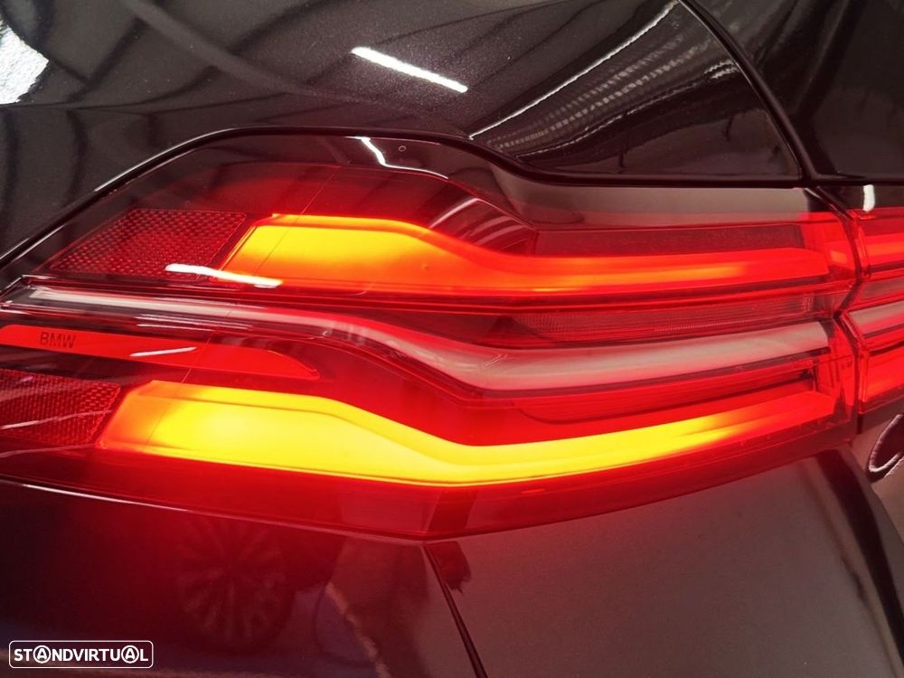 BMW 530 e Pack Desportivo M - 9