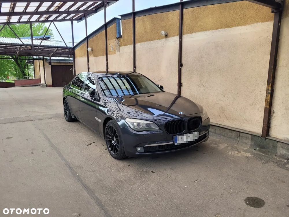 BMW Seria 7 730Ld - 2