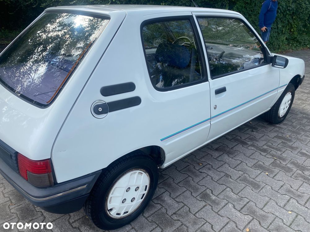 Peugeot 205 1.0 XE Junior - 5