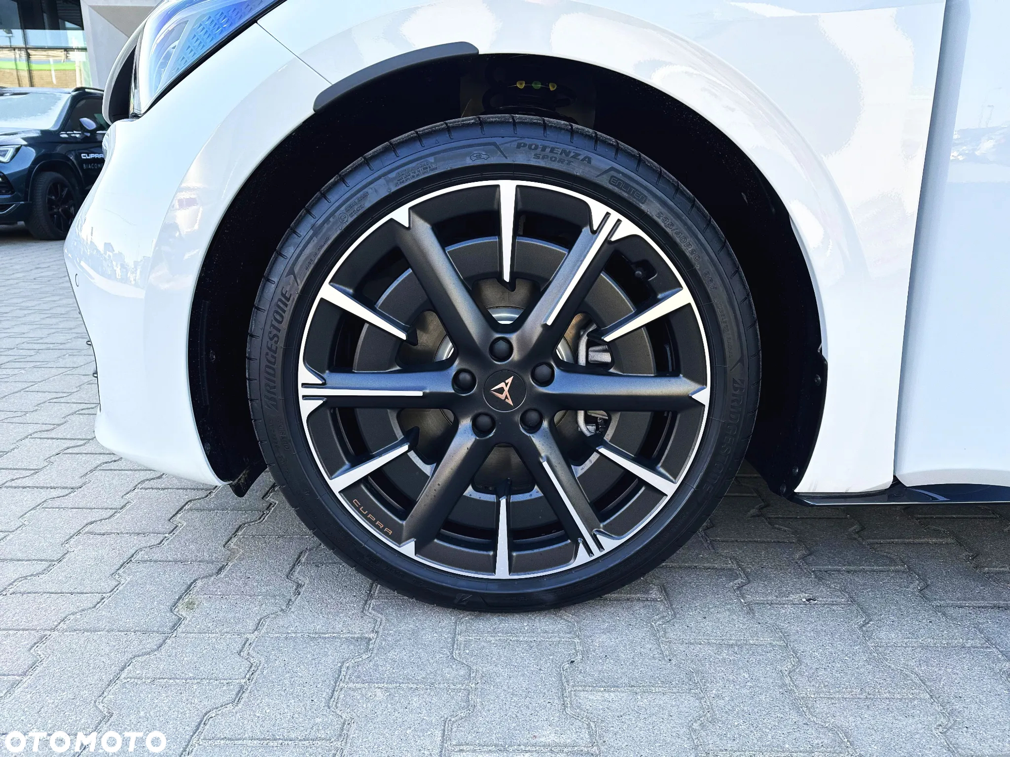 Cupra Born 77kWh E-Boost Advantage Edition - 16