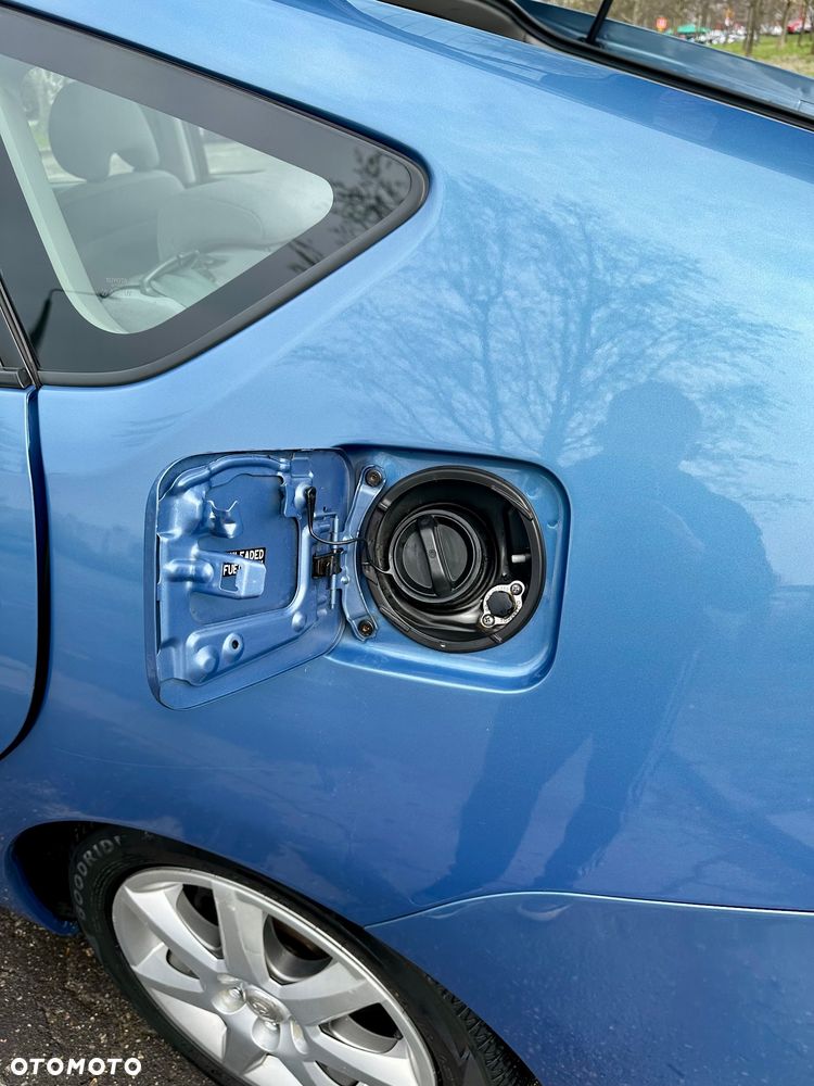 Toyota Prius 1.5 VVT-i Sol - 11