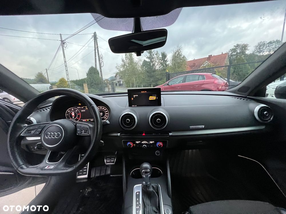 Audi A3 Sportback 2.0 TDI (clean diesel) quattro S tronic S line Sportpaket - 11