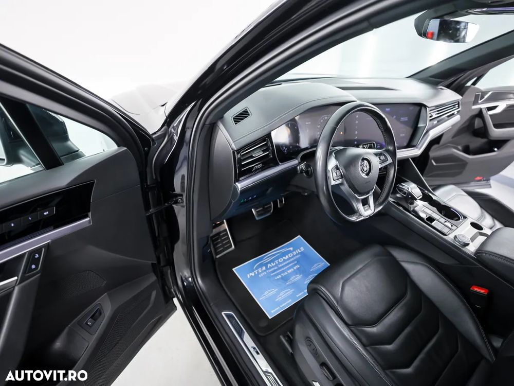 Volkswagen Touareg 3.0 V6 TDI 4Motion DPF Automatik R-Line - 14