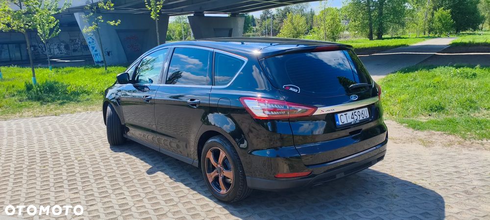 Ford S-Max 2.0 TDCi Titanium PowerShift - 6