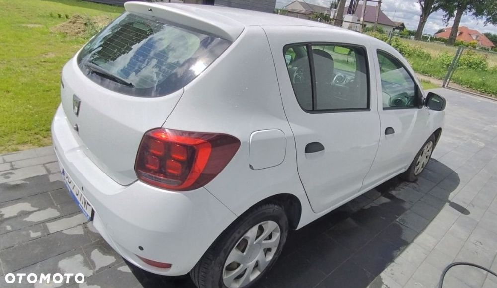 Dacia Sandero - 3