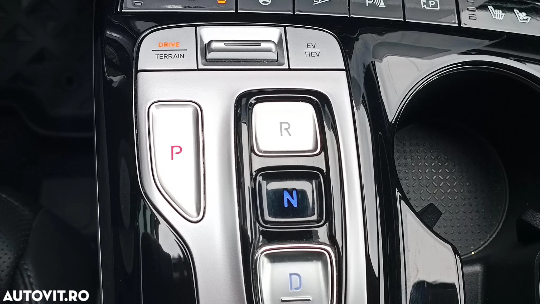 Hyundai Tucson PHEV 1.6 l 265 CP 4WD 6AT Luxury - 20