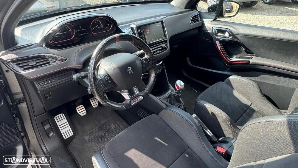 Peugeot 208 1.6 e-THP GTi by Sport - 21