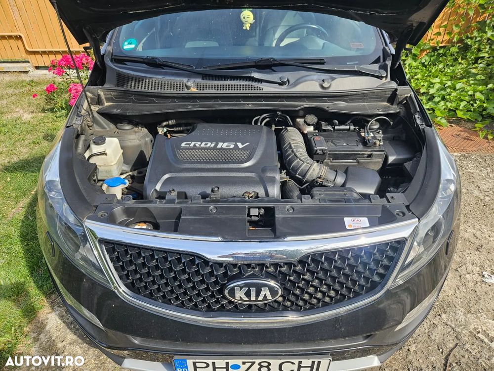 Kia Sportage 2.0 CRDI 4WD Automatik Dream-Team Edition - 16