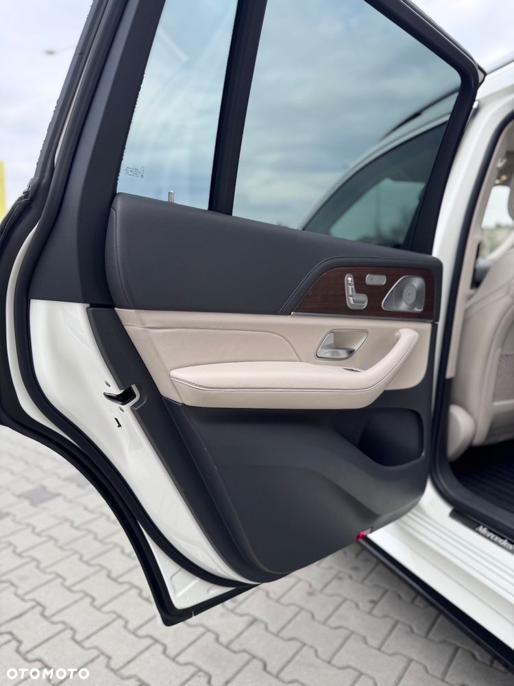 Mercedes-Benz GLS 400 d 4-Matic - 9