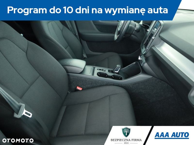 Volvo XC 40 - 9