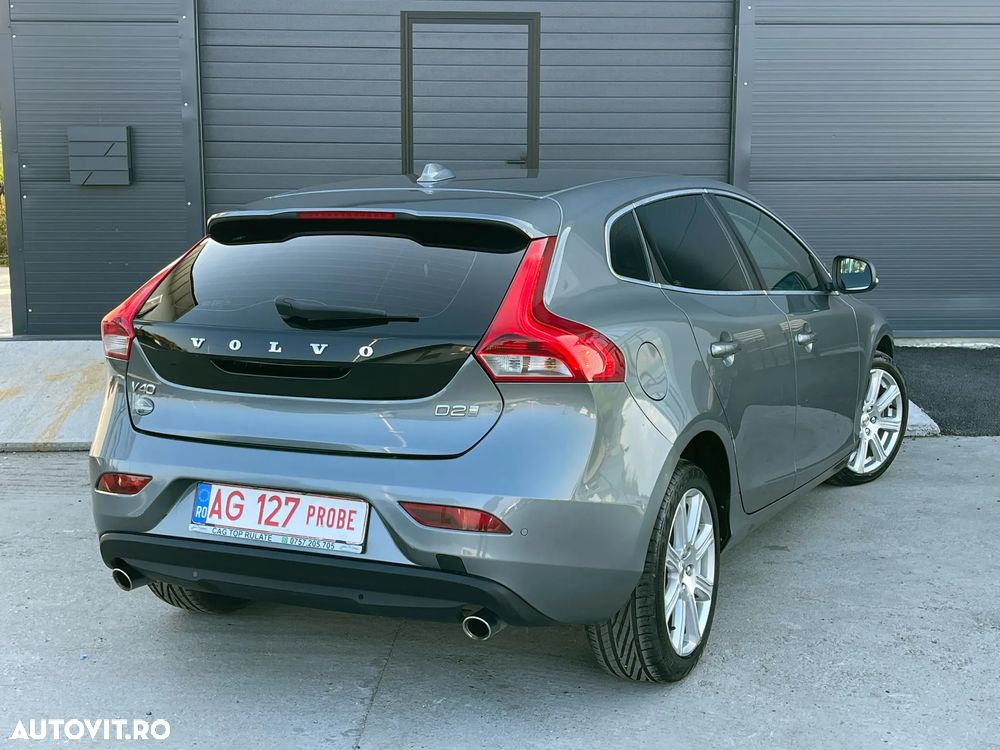 Volvo V40 - 11