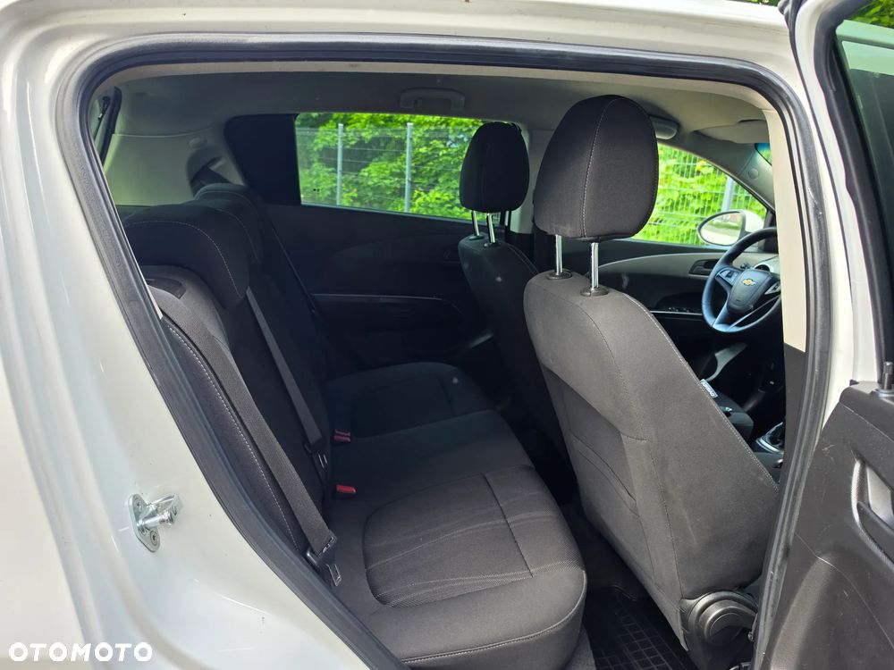 Chevrolet Aveo 1.2 LS - 25