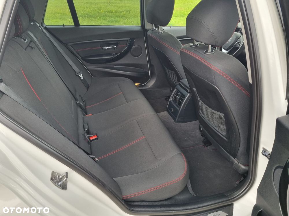 BMW Seria 3 - 27