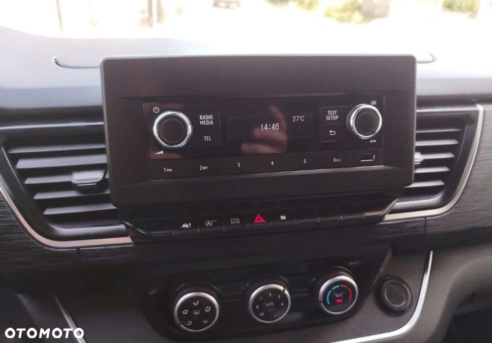 Renault Trafic - 12