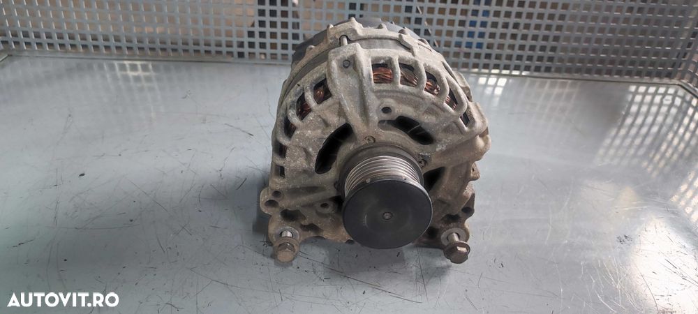 Alternator volkswagen vw touran 2 cod motor DFE cod 03L903023M - 3