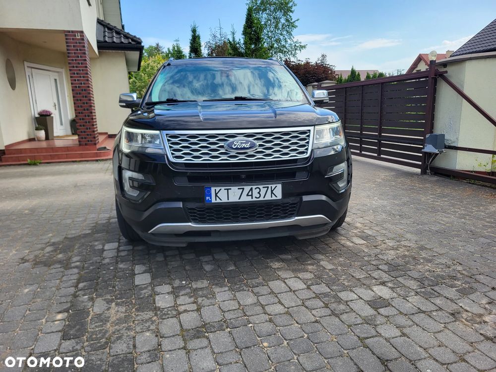 Ford Explorer - 2