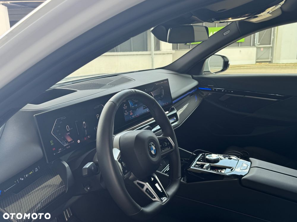 BMW Seria 5 - 13
