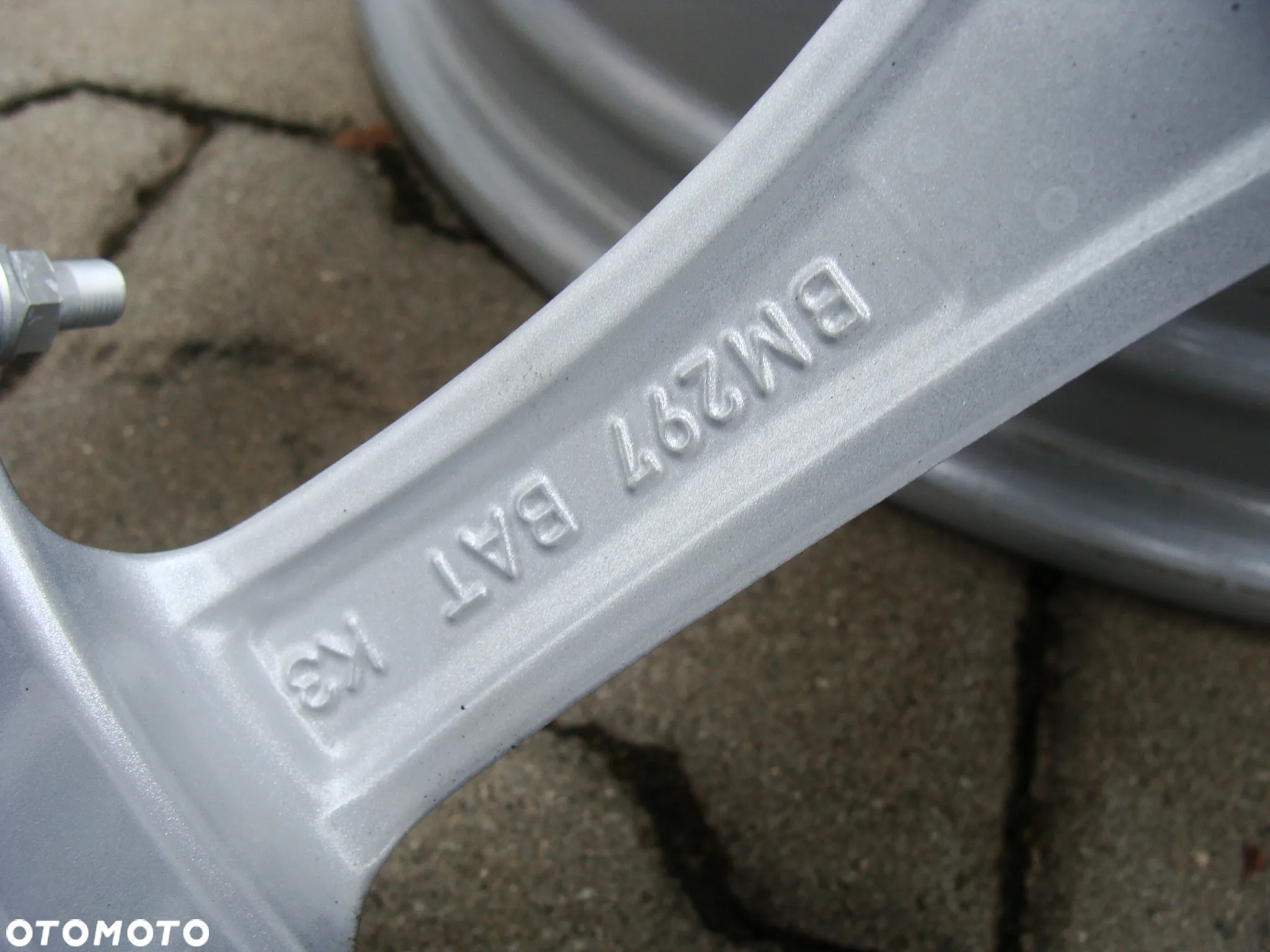 a41 5x112 BMW G20 G21 G22 G23 G26 G30 G31 G32 7,5x17 czujnik - 9