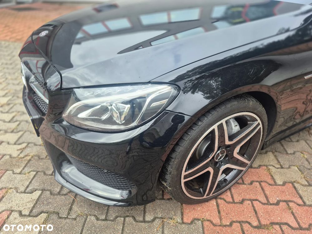 Mercedes-Benz Klasa C 300 9G-TRONIC - 6