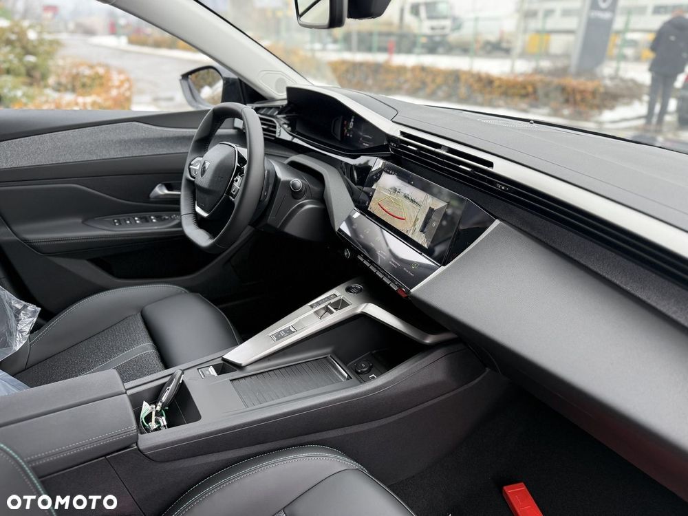 Peugeot 308 1.5 BlueHDi Allure S&S EAT8 - 18