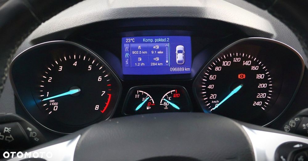 Ford Kuga 1.5 EcoBoost 2x4 Business Edition - 21