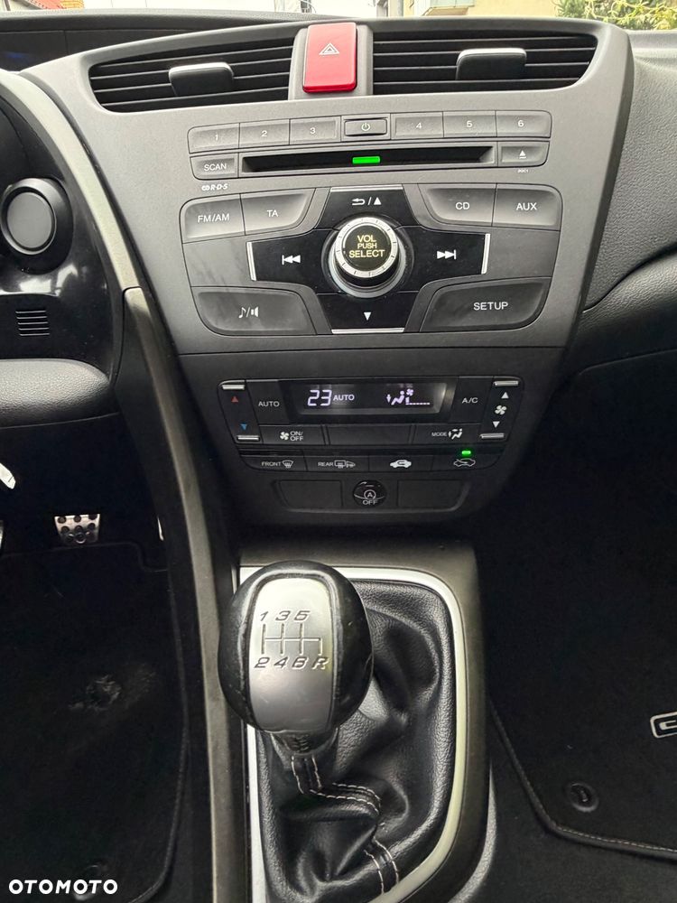 Honda Civic 1.4 i-VTEC Comfort - 20