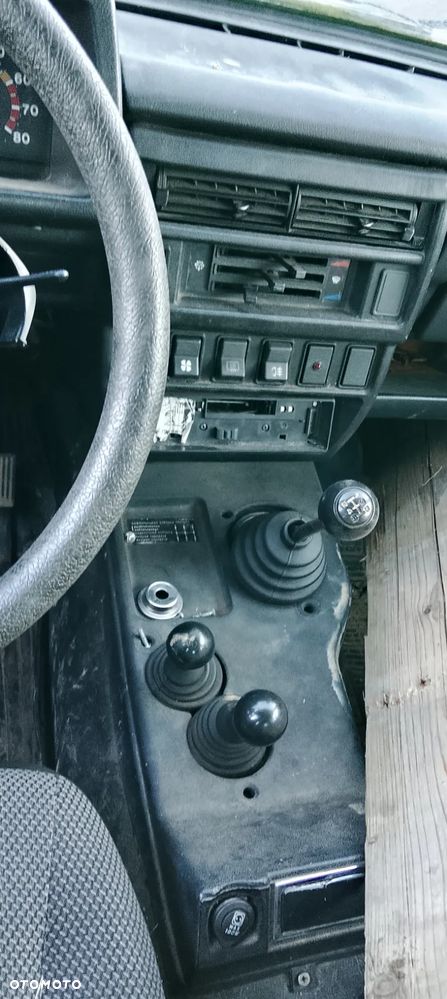 ŁADA NIVA 1.7 - 7