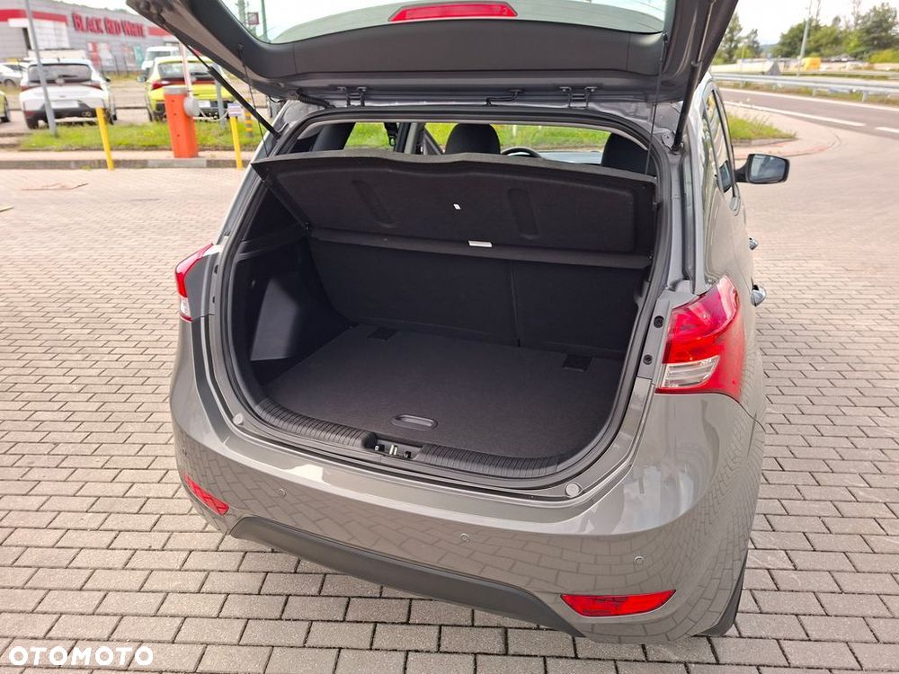Hyundai ix20 - 10