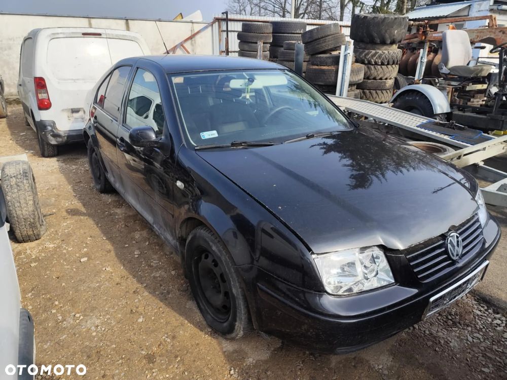 vw bora fotel kanapa deska kokpit podsufitka boczek podłokietnik licznik panel szyb stacyjka - 1
