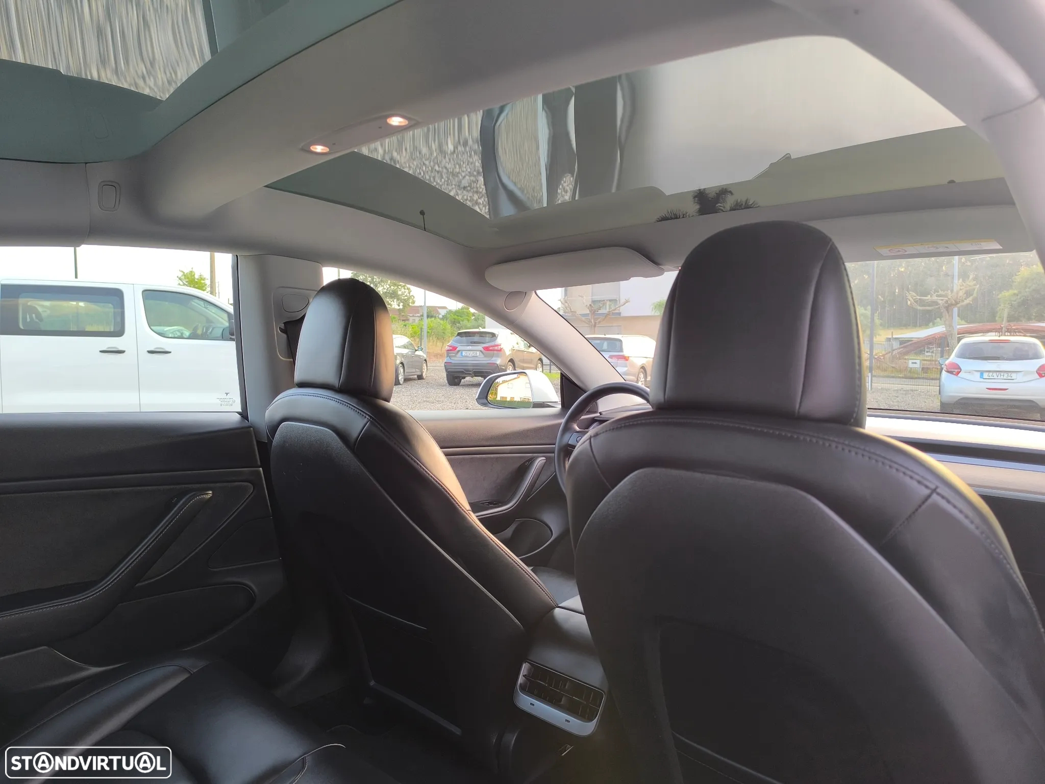 Tesla Model 3 Long Range AWD Dual Motor - 26