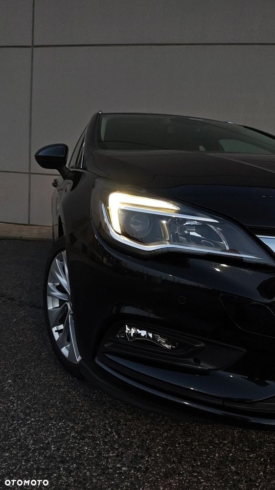 Opel Astra 1.4 Turbo Exklusiv - 16
