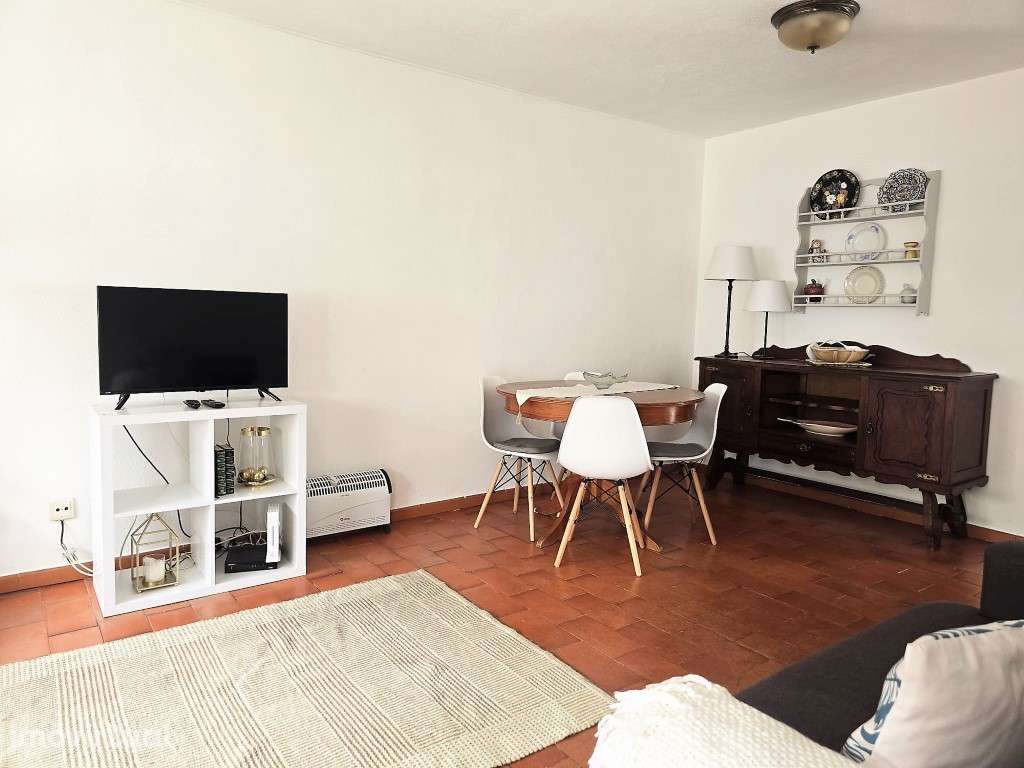 Moradia Com Quintal - Grande imagem: 5/14