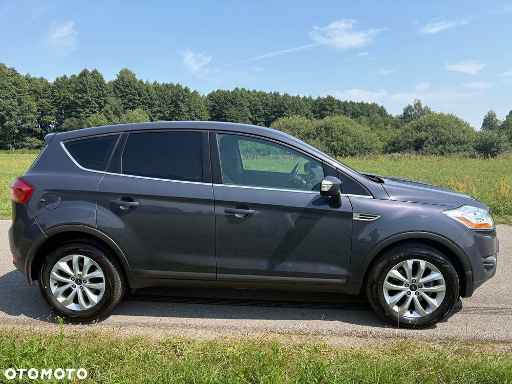 Ford Kuga 2.0 TDCi 2x4 Titanium - 6