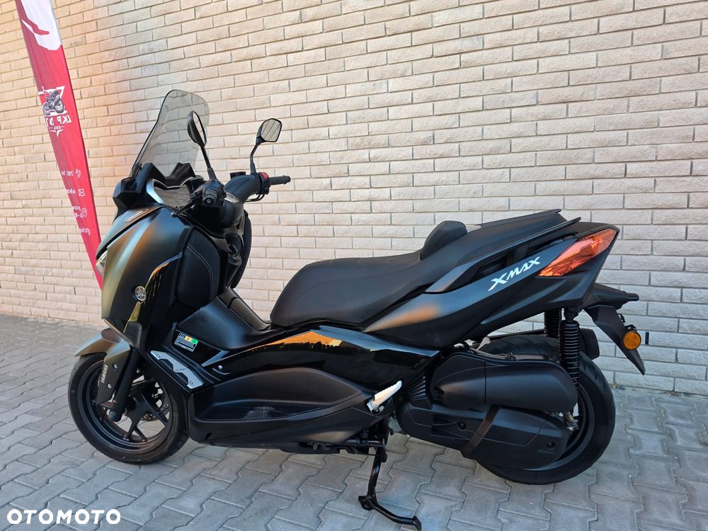 Yamaha X-max - 15