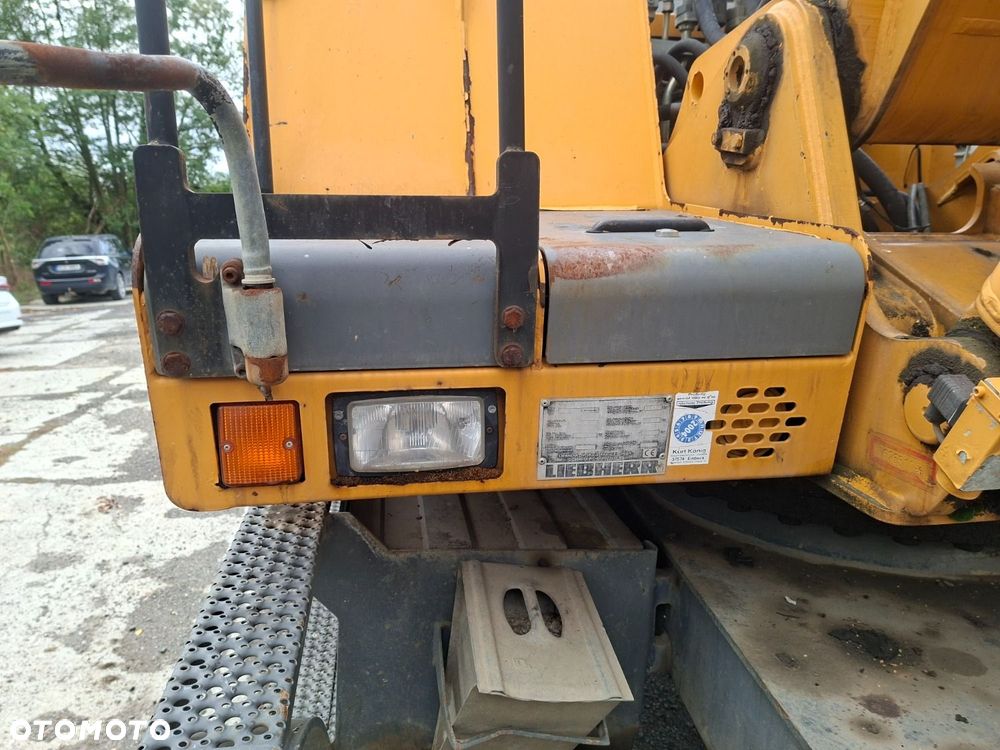 Liebherr A 900 B 4X4 - 39