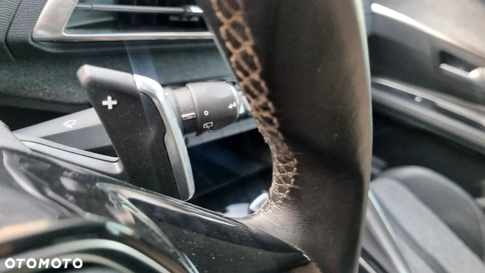 Peugeot 5008 BlueHDi 180 EAT8 Allure Pack - 21