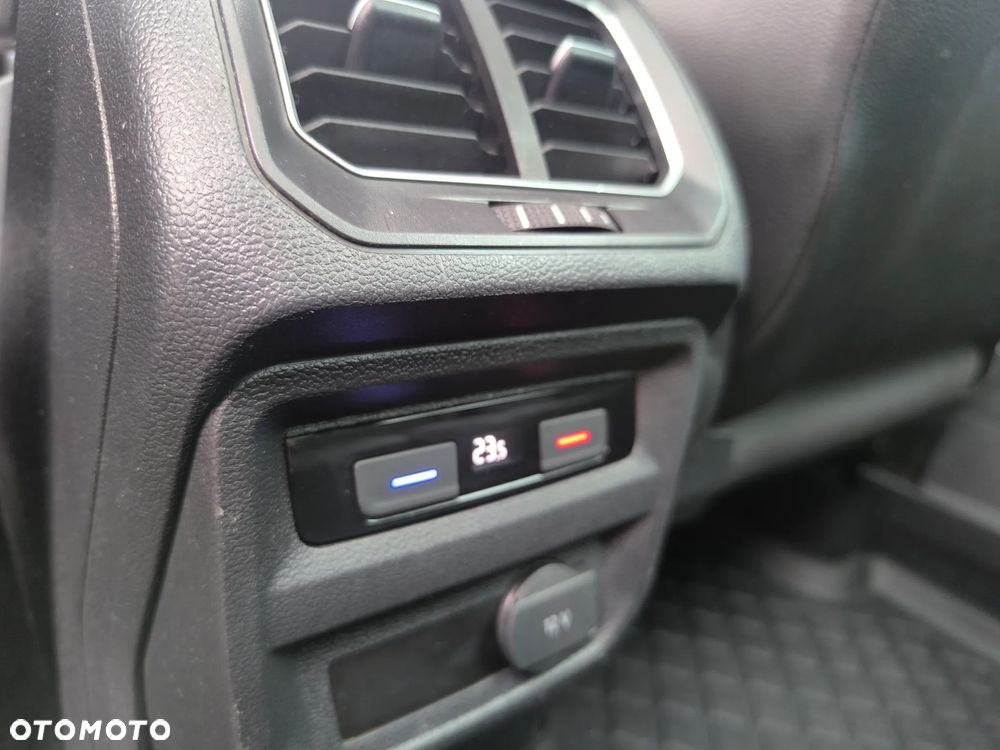 Volkswagen Tiguan 2.0 TSI 4Motion DSG Sport & Style - 19