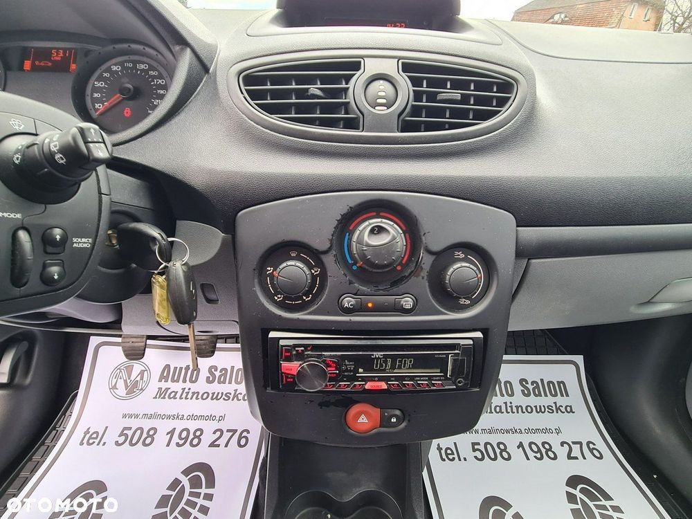 Renault Clio 1.2 16V Authentique - 10