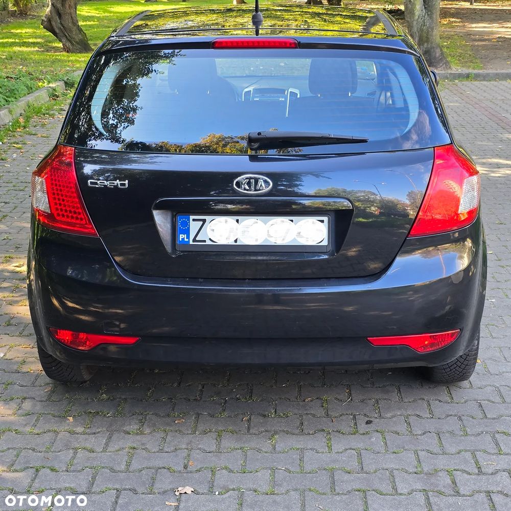 Kia Ceed Cee'd 1.6 Comfort - 4