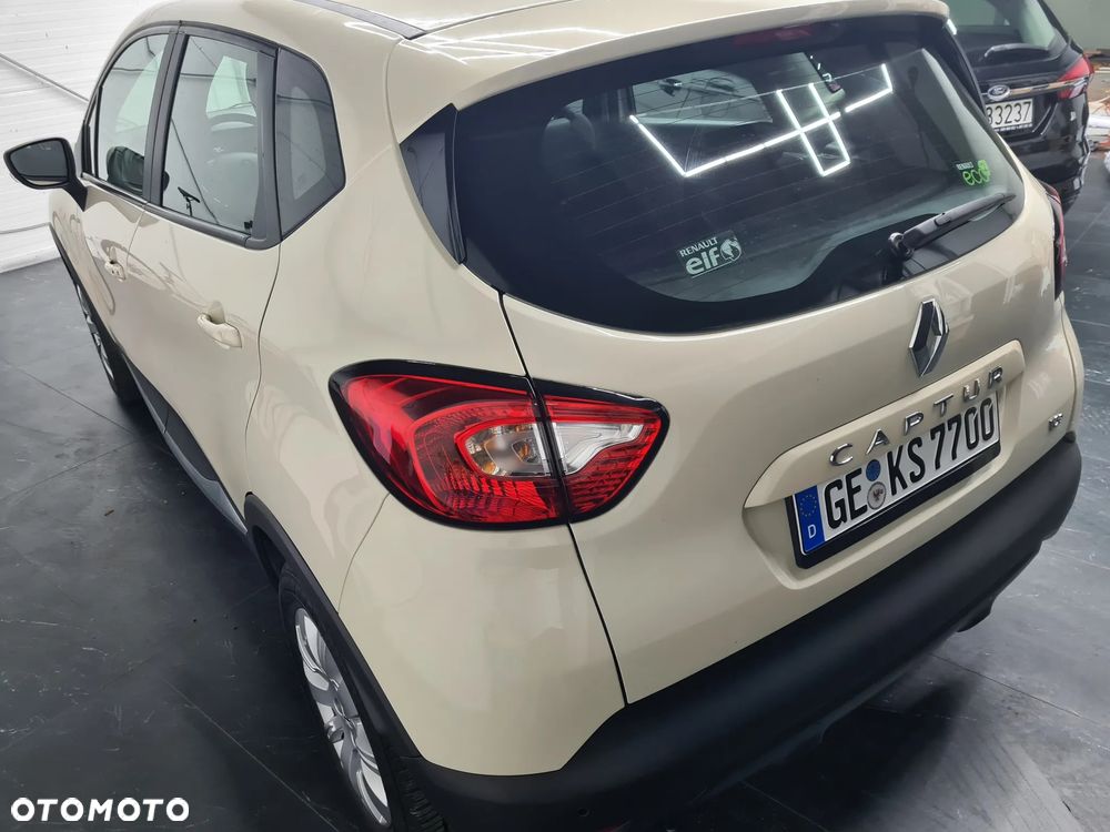 Renault Captur ENERGY TCe 90 Start&Stop Luxe - 26