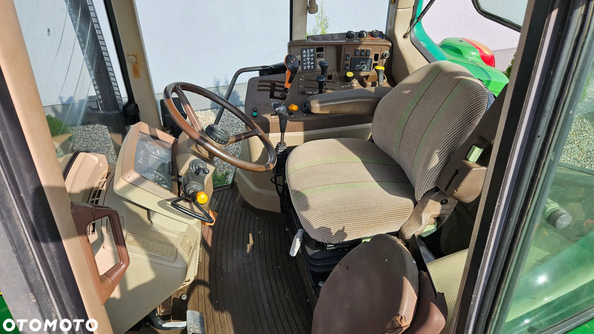 John Deere 6120 - 7